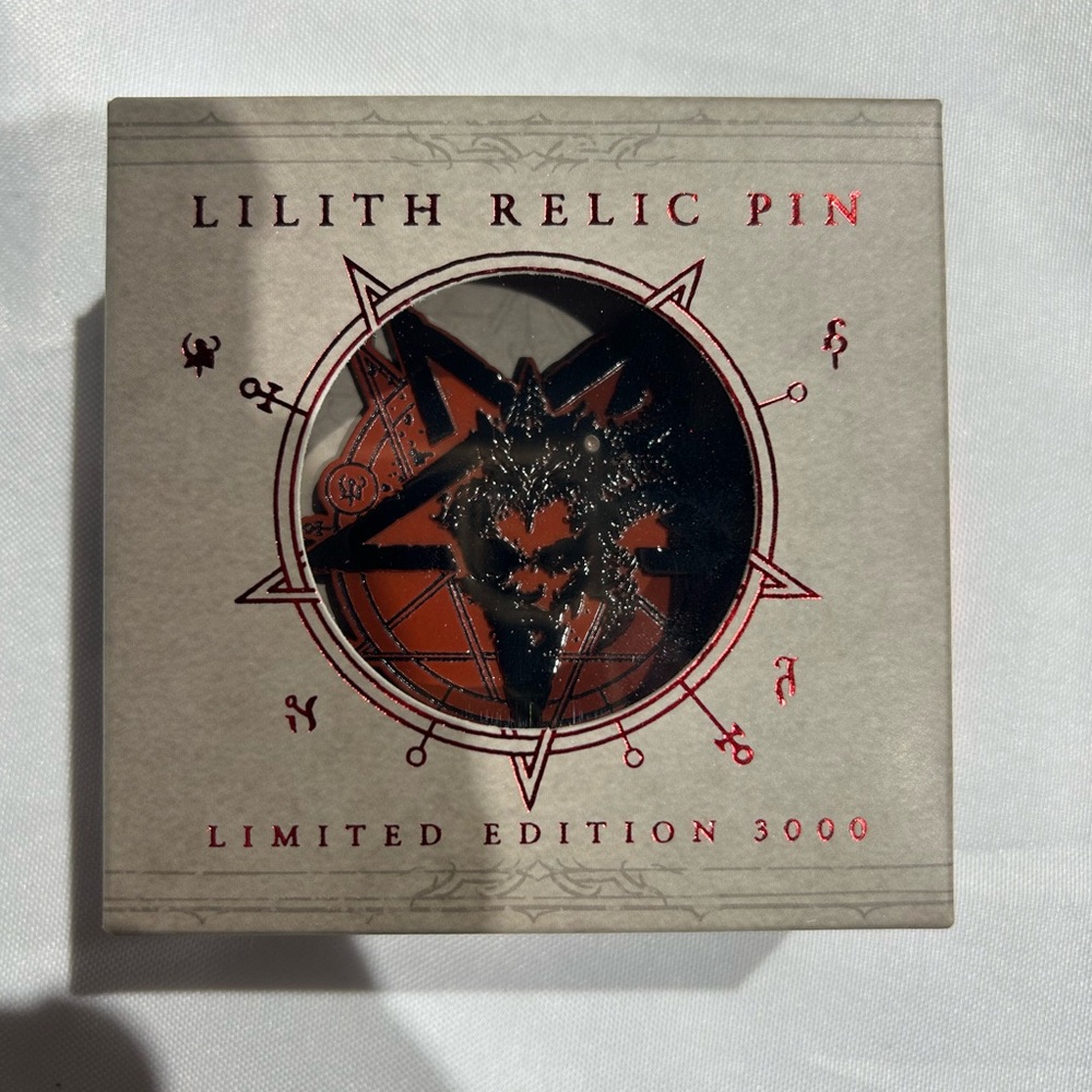 Diablo IV Collector's Edition Pin - Lilith Relic Pin 1/3000 Limited‎ Edition
